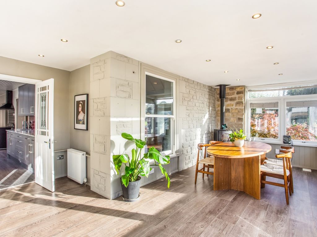 4 bed detached house to rent in The Shallows, Saltford, Bristol BS31, £