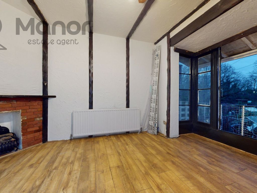 3 bed bungalow to rent in Eastern Avenue, Ilford IG2, £2,300 pcm Zoopla