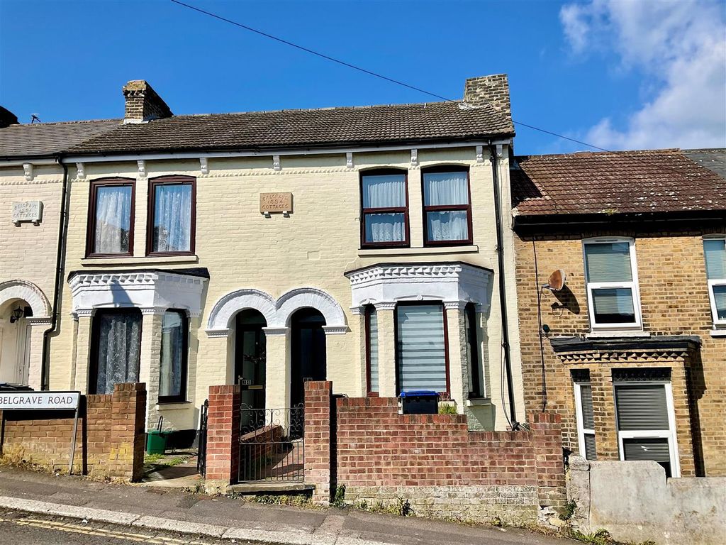 2 bed terraced house for sale in Belgrave Road, Dover CT17, £199,995