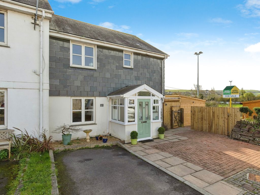3 bed end terrace house for sale in Southdown Road, Millbrook, Torpoint