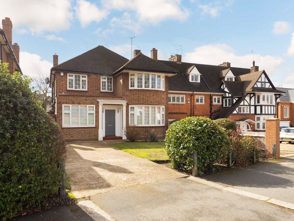 4 bed property to rent in Hendon Avenue, London N3 Zoopla
