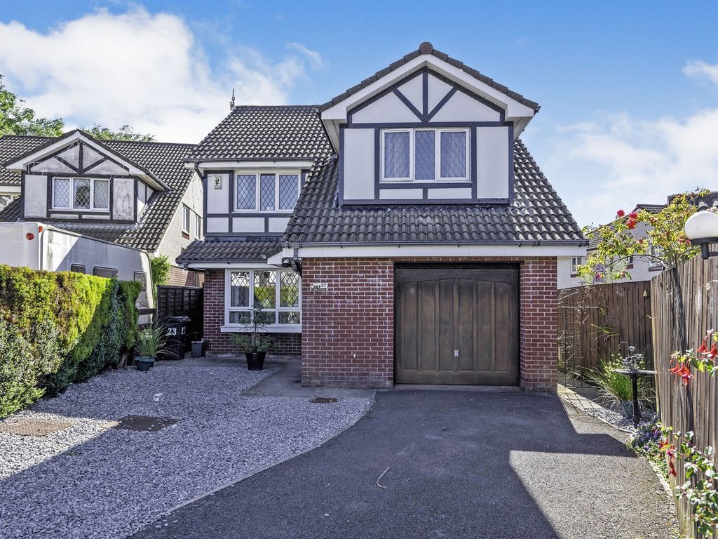 4 bed detached house for sale in Tudor Gardens, Neath SA10 Zoopla