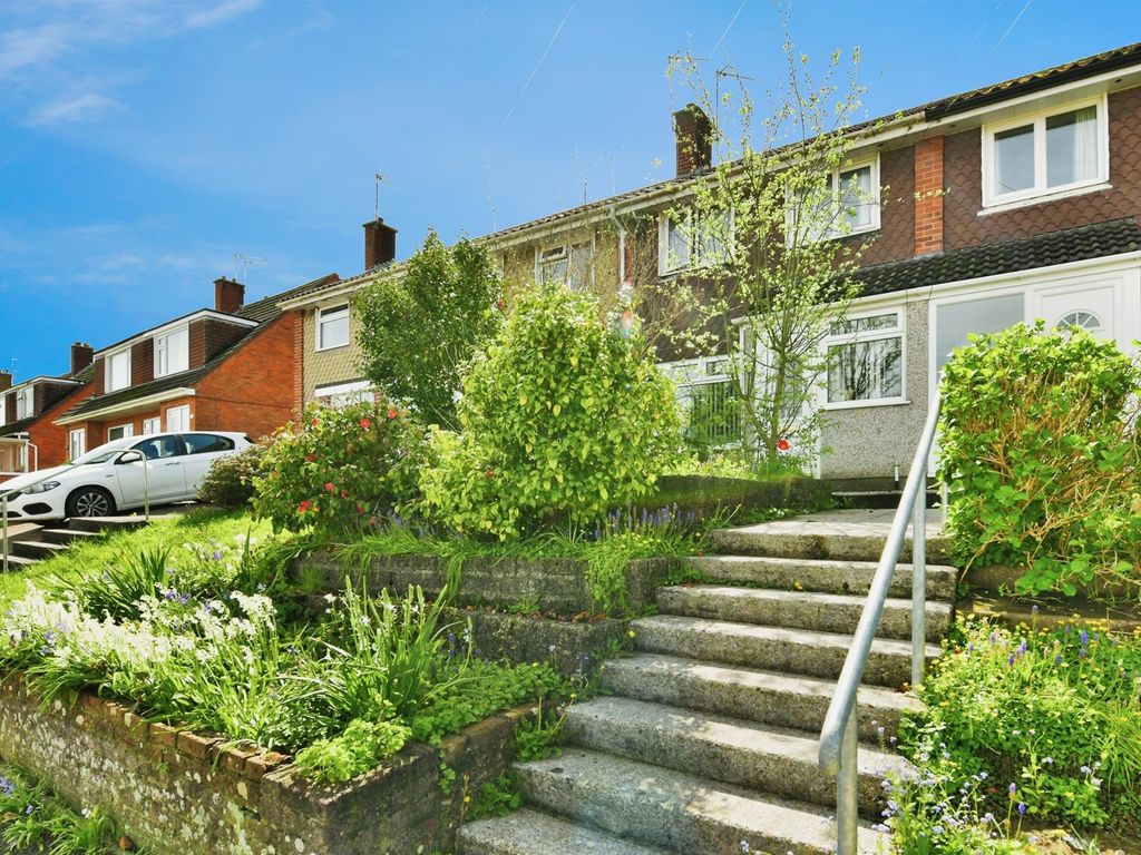 3 bed terraced house for sale in Earls Mill Road, Plympton, Plymouth PL7, £220,000 Zoopla