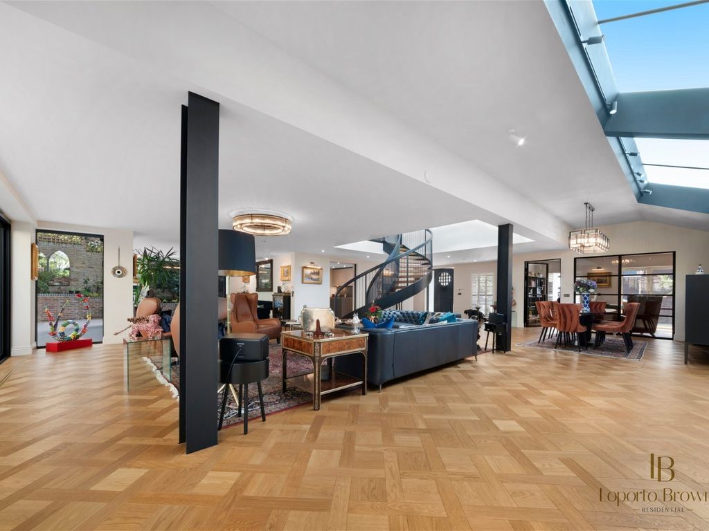 5 bed town house for sale in Hillside Close, St. John's Wood NW8, £