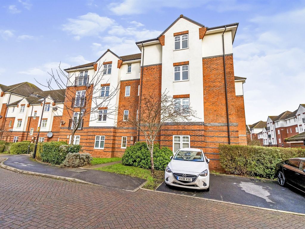 2 bed flat for sale in Causton Gardens, Eastleigh SO50 Zoopla