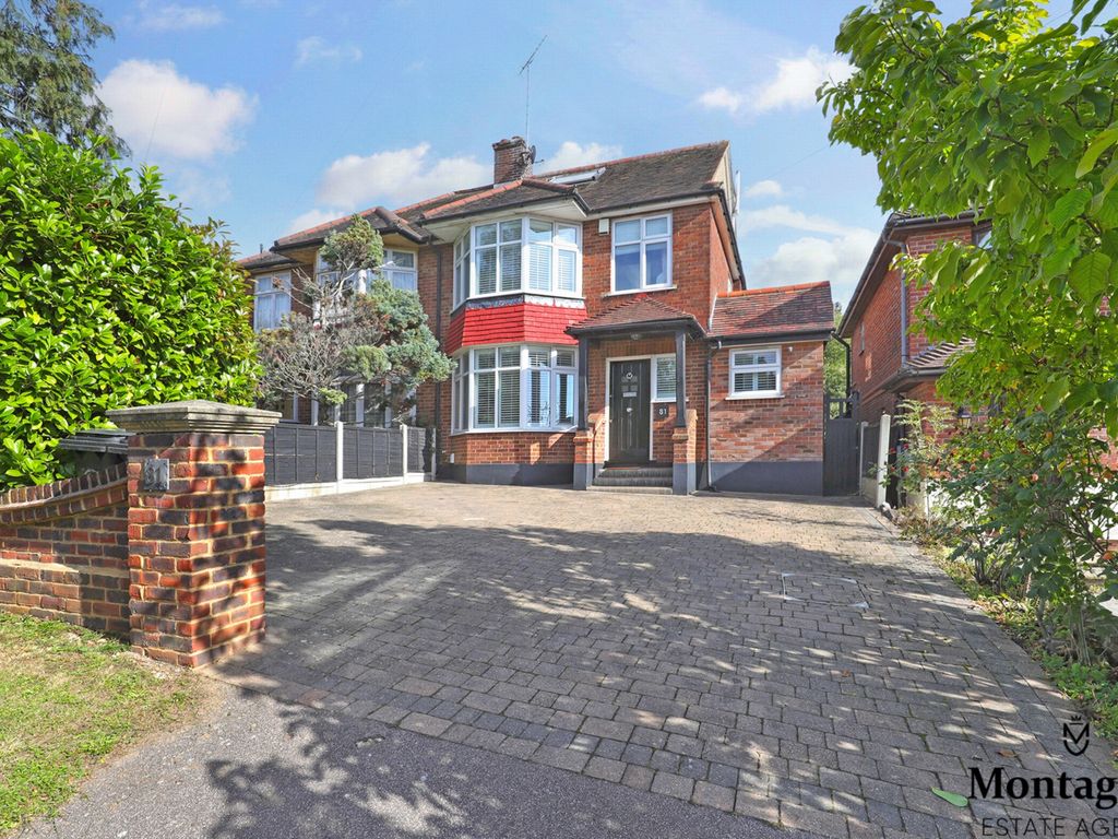 4 bed semidetached house for sale in Bower Hill, Epping CM16, £825,000