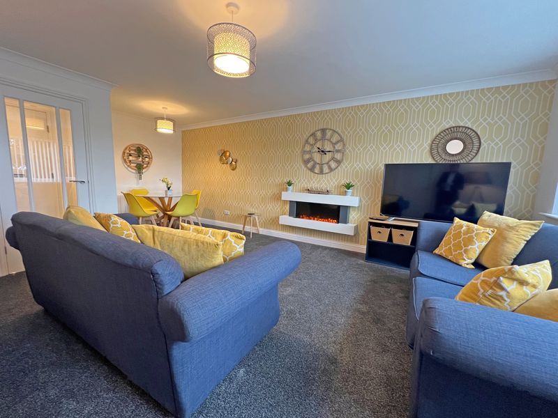 2 bed flat for sale in Court, Killingworth, Newcastle Upon Tyne