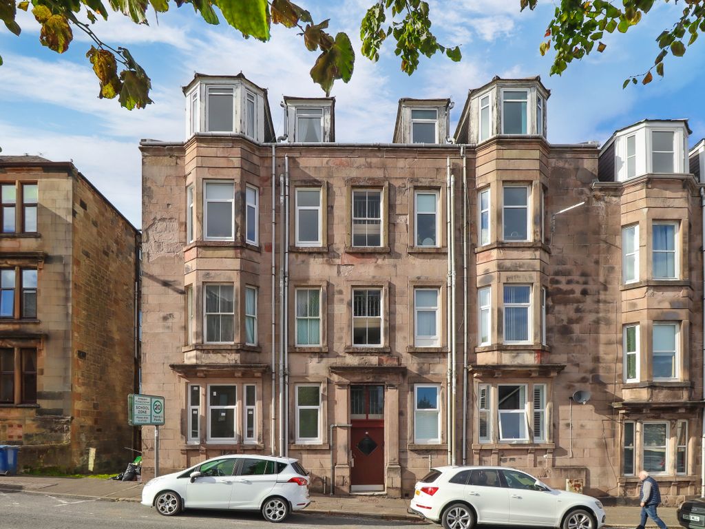 32 Robertson Street, Flat 0/1, Greenock PA16  