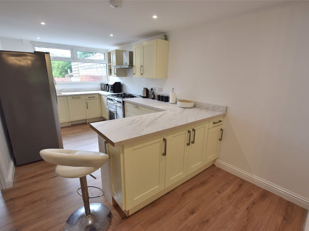 3 bed terraced house to rent in Wharfedale Green, Harlow Green, Low