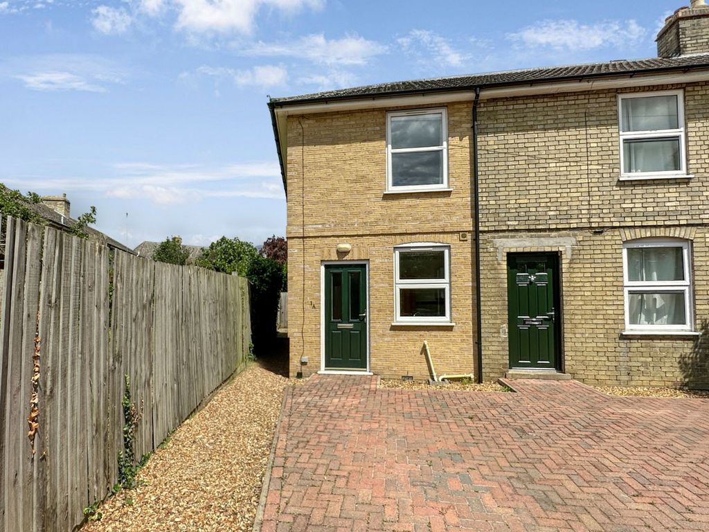 2 bed end terrace house for sale in Oak Tree Avenue, Cambridge CB4 Zoopla