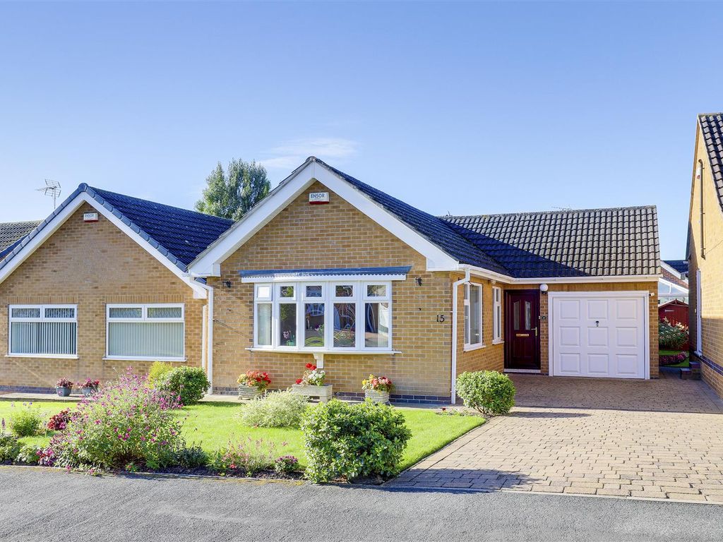 2 bed detached bungalow for sale in Orchard Way, Sandiacre, Derbyshire