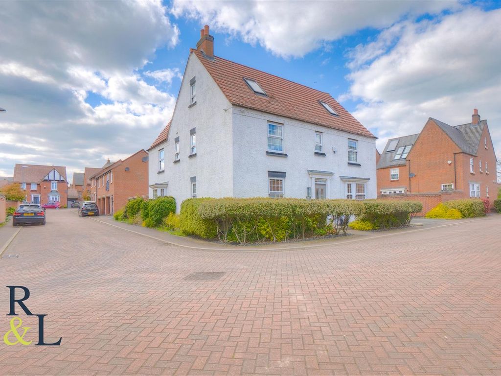 6 bed detached house for sale in Clarence Place, AshbyDeLaZouch LE65