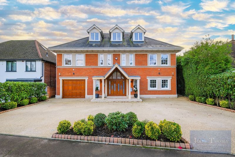 5 bed detached house for sale in Parklands, Chigwell IG7, £4,000,000