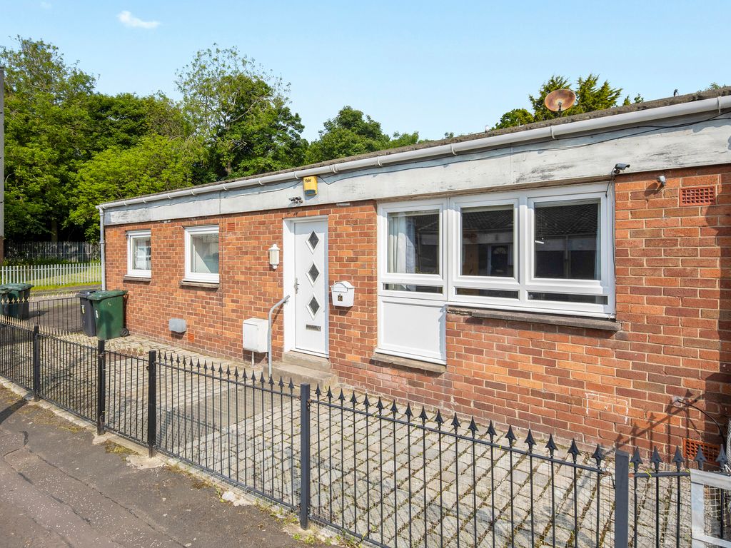 3 bed end terrace house for sale in 6 Bingham Way, Bingham, Edinburgh EH15, £180,000 Zoopla