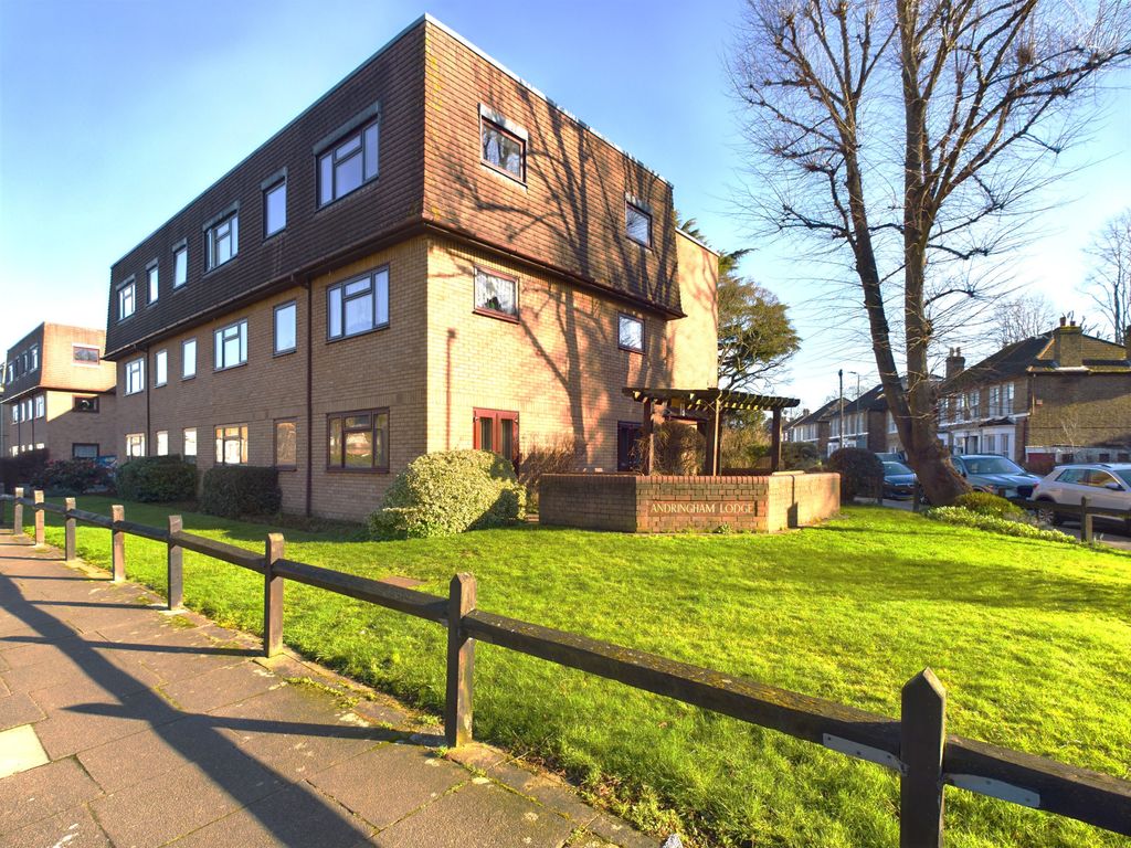 1 bed property for sale in Andringham Lodge, 51 Palace Grove, Bromley