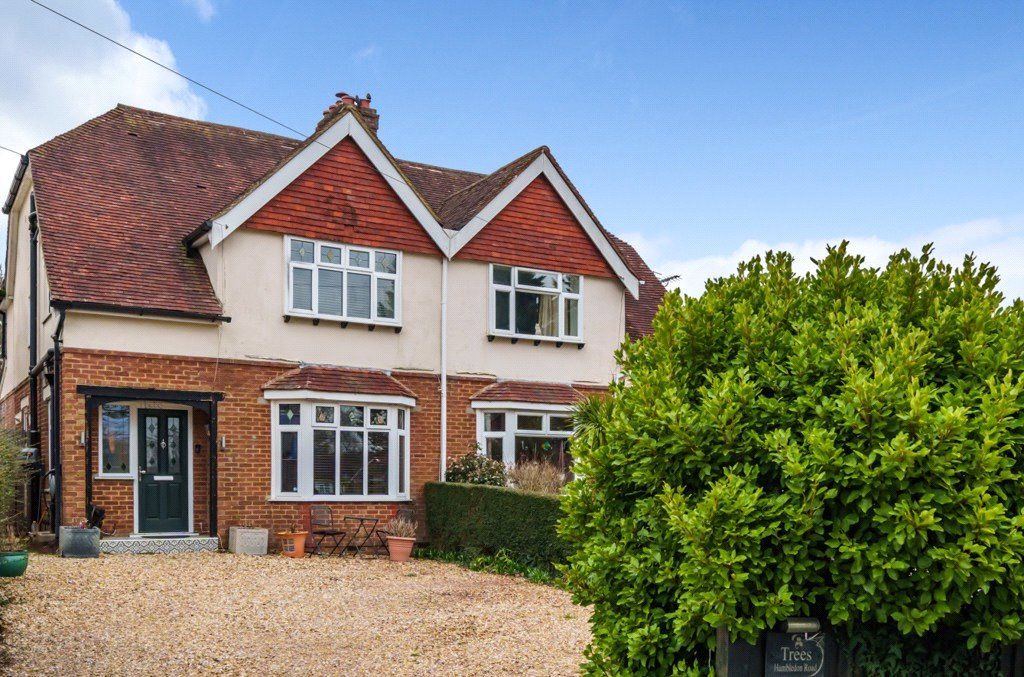 4 bed semidetached house for sale in Hambledon Road, Denmead