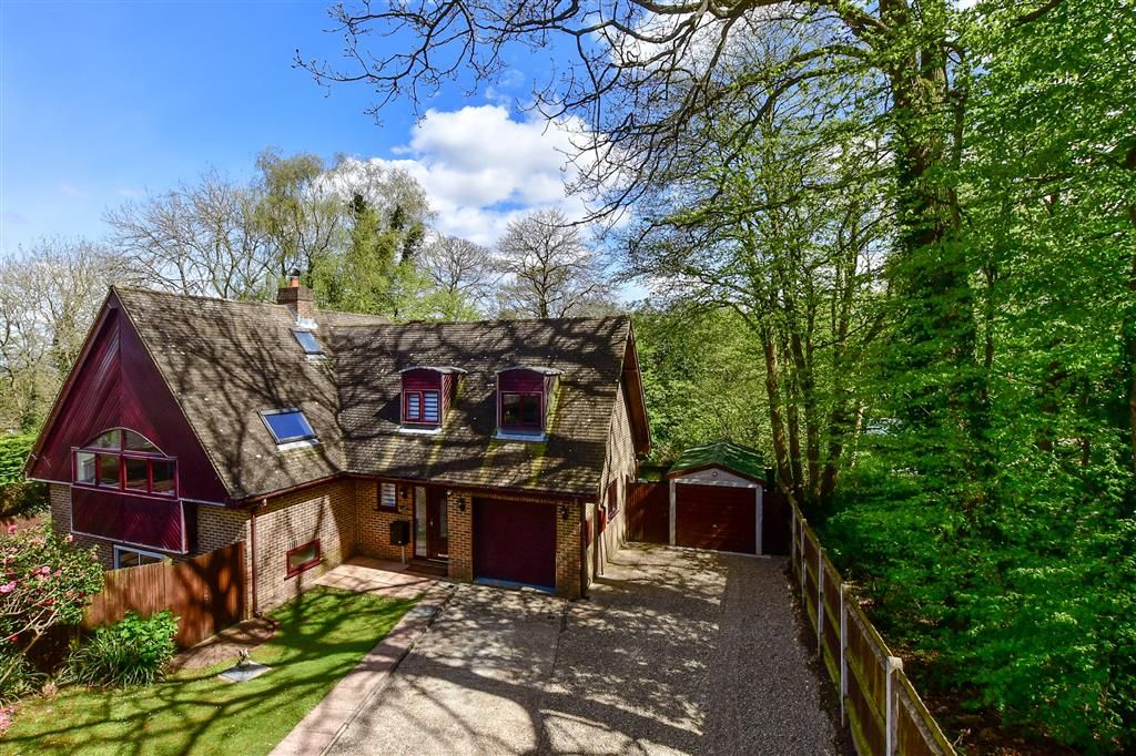4 bed detached house for sale in Podkin Wood, Walderslade, Chatham