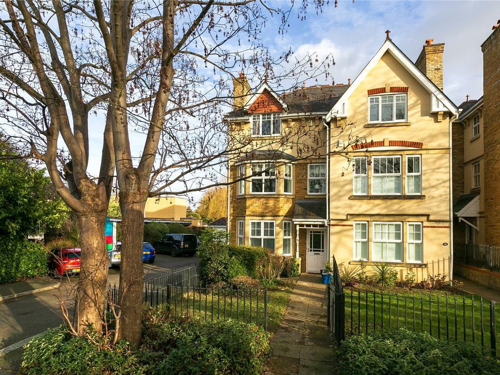 5 bed semidetached house to rent in Kings Road, Richmond TW10, £7,200 pcm Zoopla