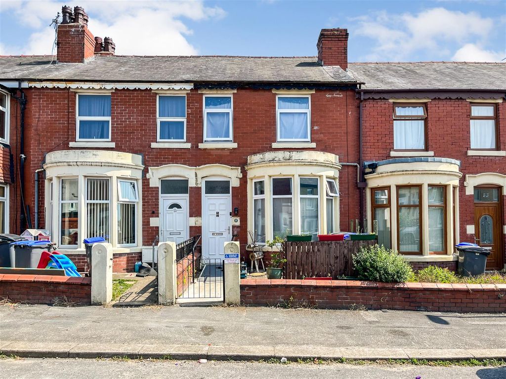 3 bed terraced house for sale in Wyre Grove, Blackpool FY1 Zoopla