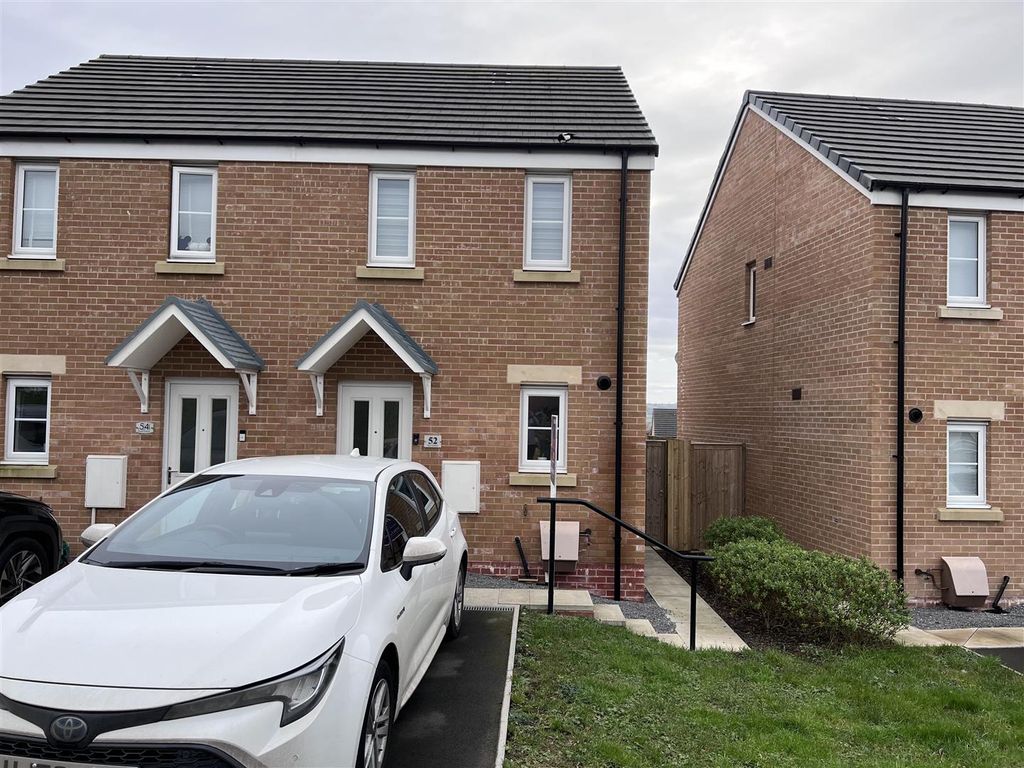 2 bed semidetached house for sale in Maes Delfryn, Llanelli SA14, £