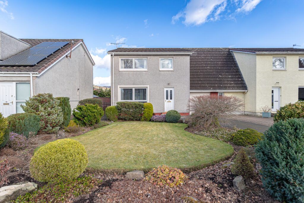 4 bed semidetached house for sale in Hillview Drive, Bridge Of Allan