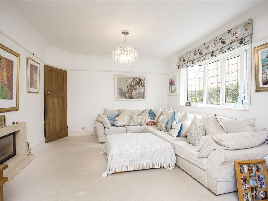 4 bed detached house for sale in Highlands Avenue, Ridgewood, Uckfield