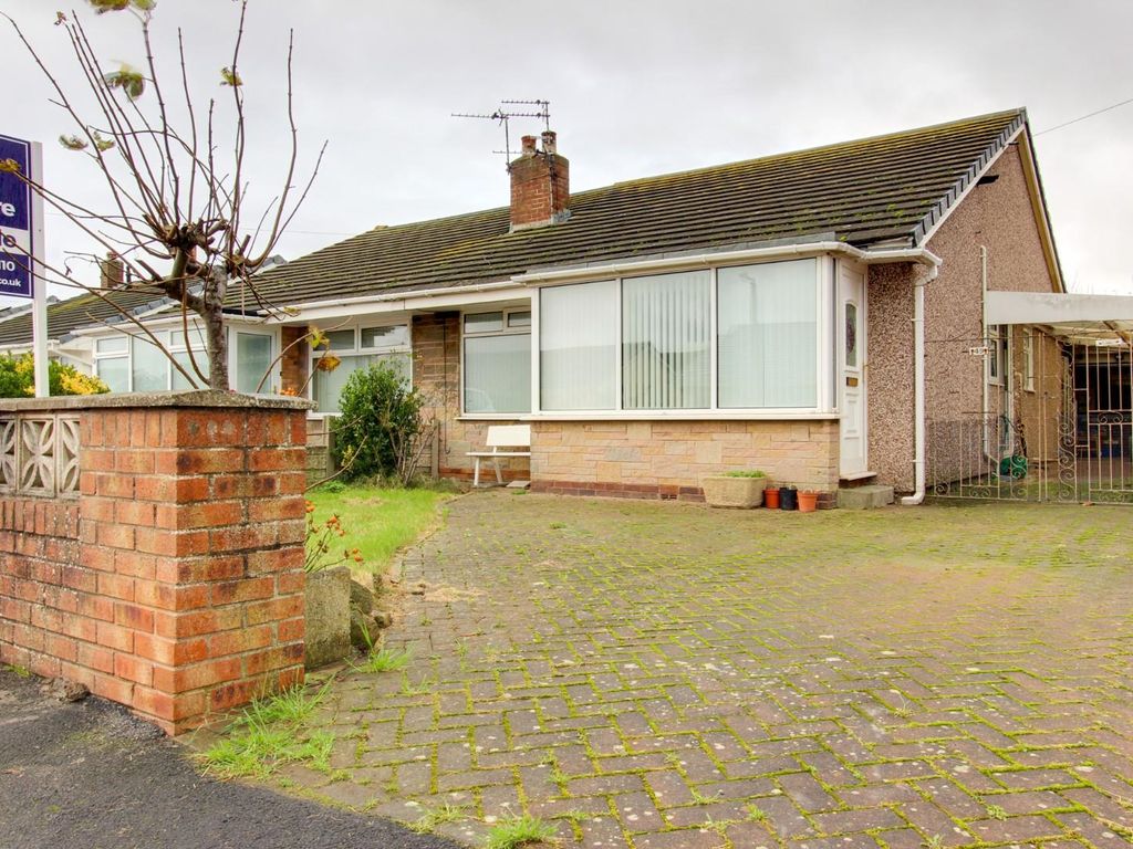 3 bed semidetached bungalow for sale in Buttermere Avenue, Fleetwood