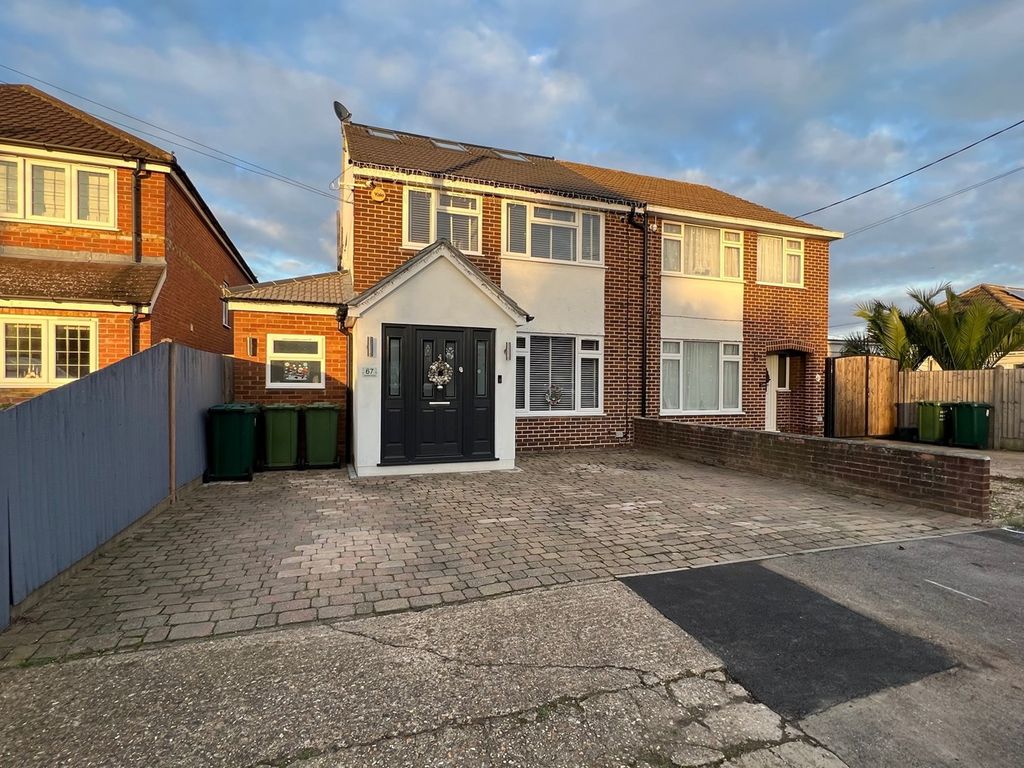 Junction Road, Ashford TW15  