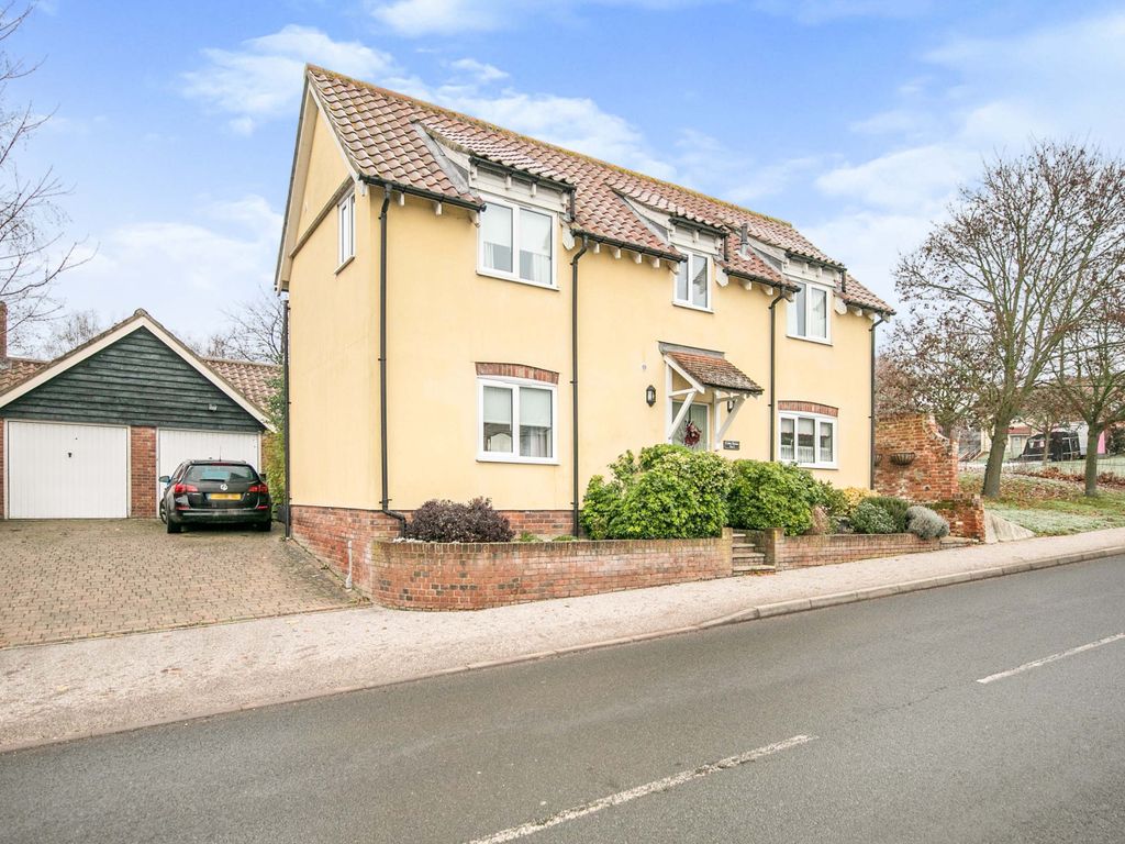 3 bed detached house for sale in Ipswich Road, Bildeston, Ipswich, Suffolk IP7 Zoopla