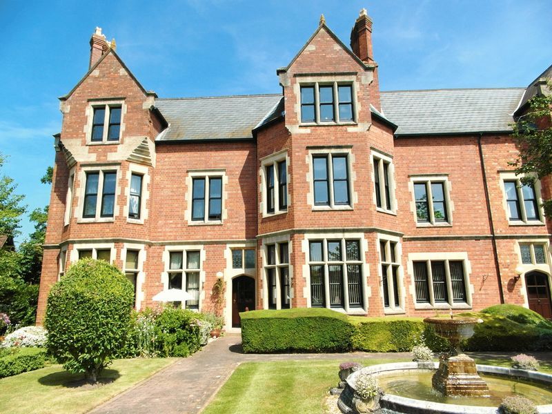 1 bed flat for sale in Rectory Drive, WestonUnderLizard, Shifnal TF11