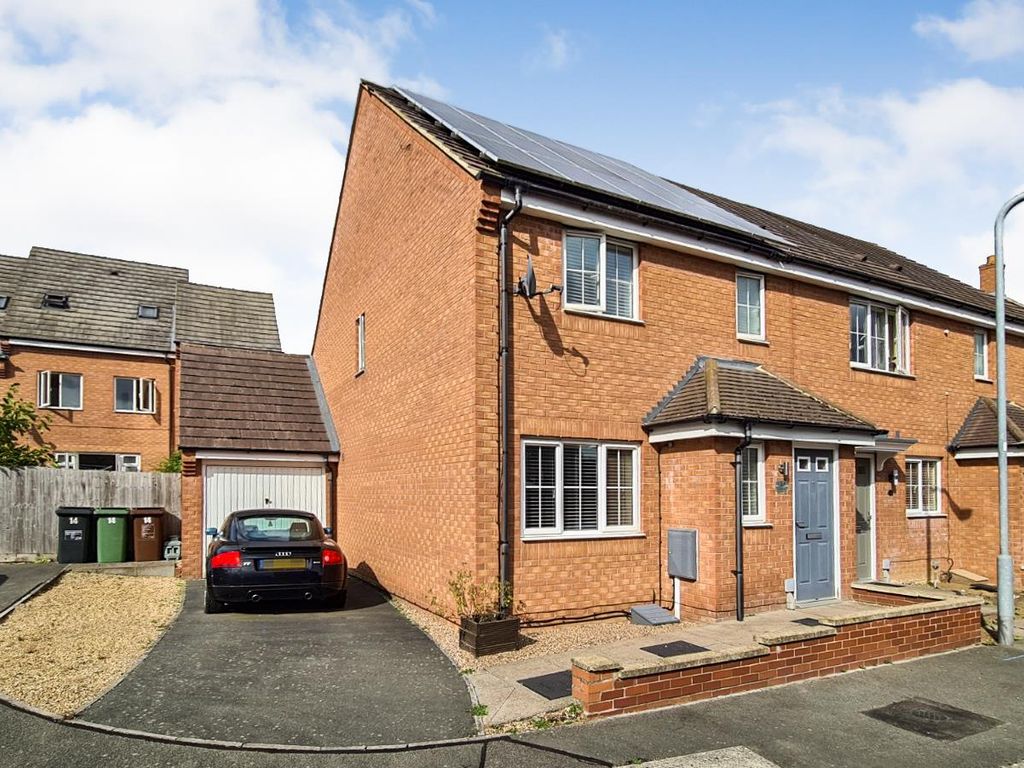 3 bed end terrace house for sale in Nuthatch Close, Corby NN18 Zoopla