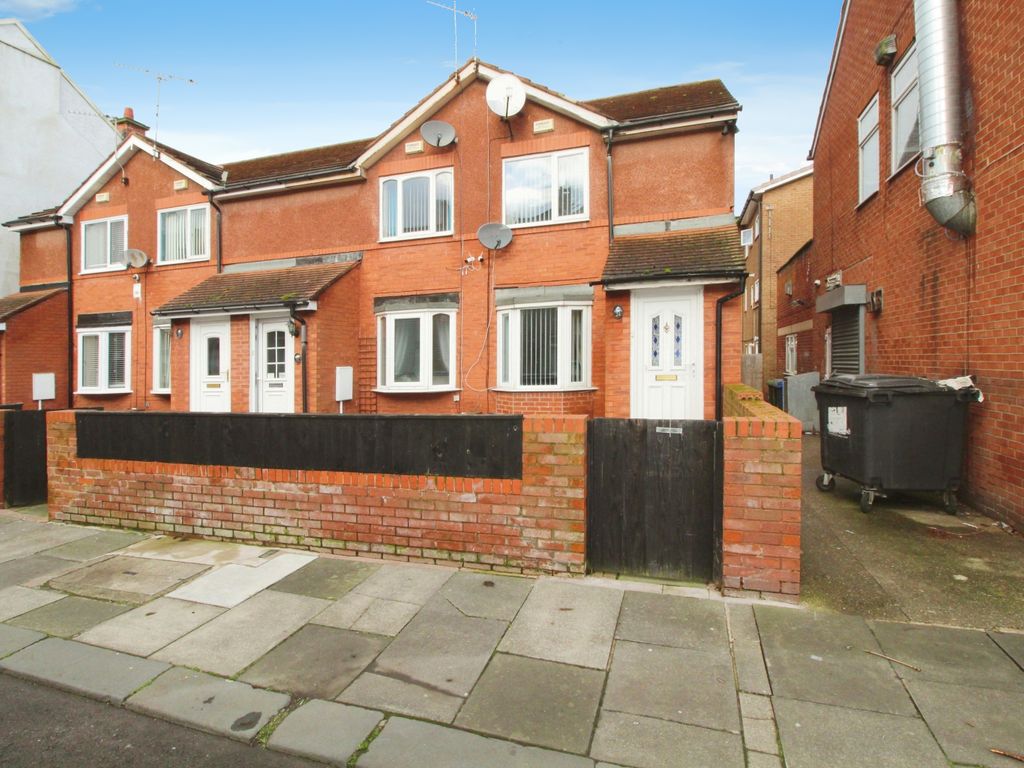 2 bed end terrace house for sale in Marlow Street, Blyth NE24, £72,000