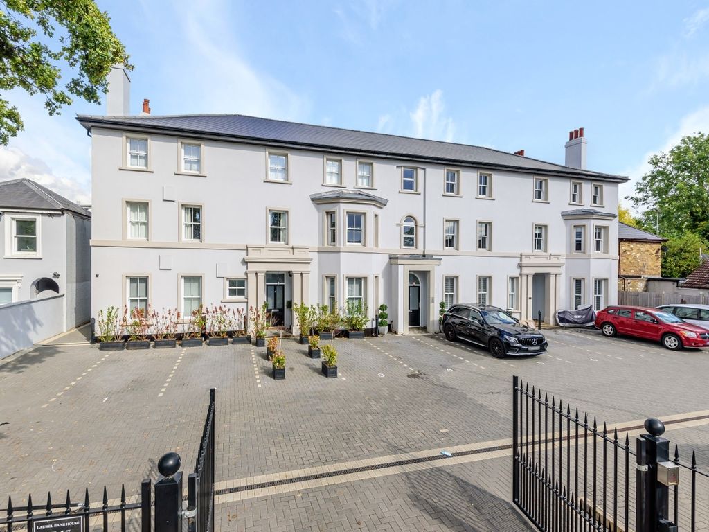 2 bed flat to rent in Bromley Common, Bromley BR2 Zoopla