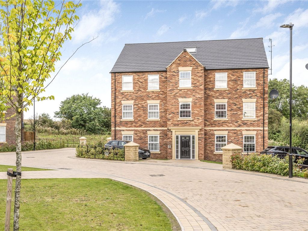 2 bed flat for sale in Ezart Avenue, Wetherby LS22, £250,000 Zoopla