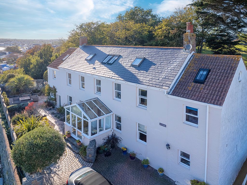 4 bed detached house for sale in Rue De La Corbe, St Sampson's