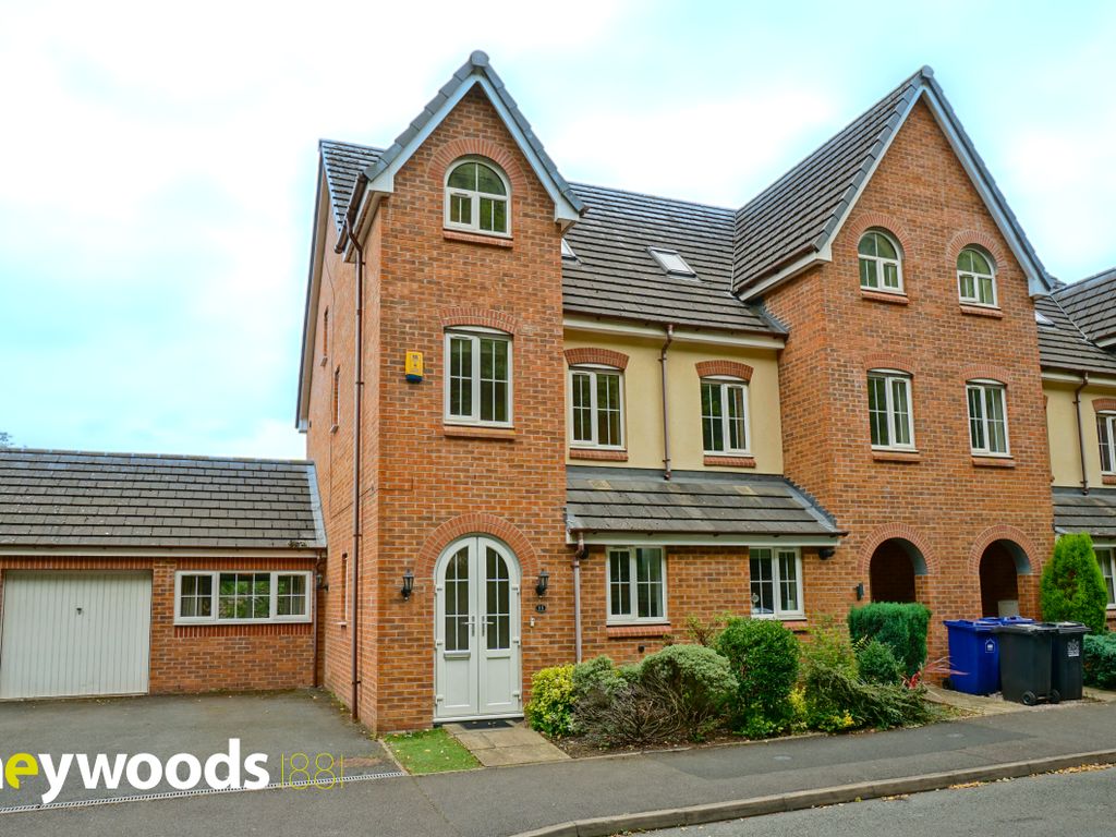 4 bed town house for sale in Valley View, Clayton, NewcastleUnderLyme