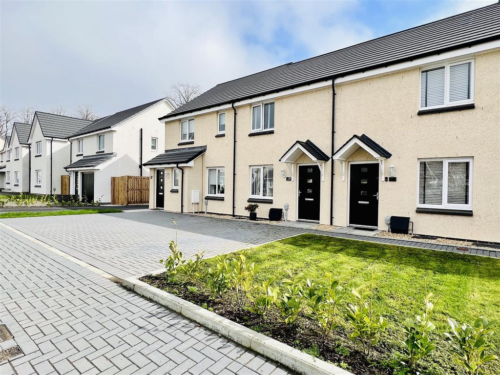 2 bed terraced house for sale in Lotus Crescent, Cleland, Motherwell