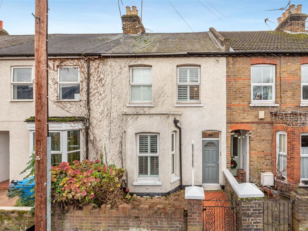 3 bed terraced house for sale in Arthur Road, Windsor SL4, £525,000 Zoopla