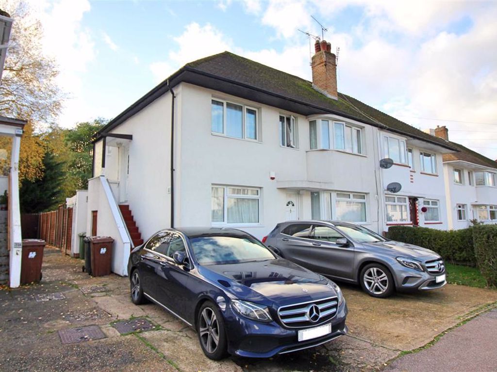 Eldon Avenue Borehamwood Herts WD6