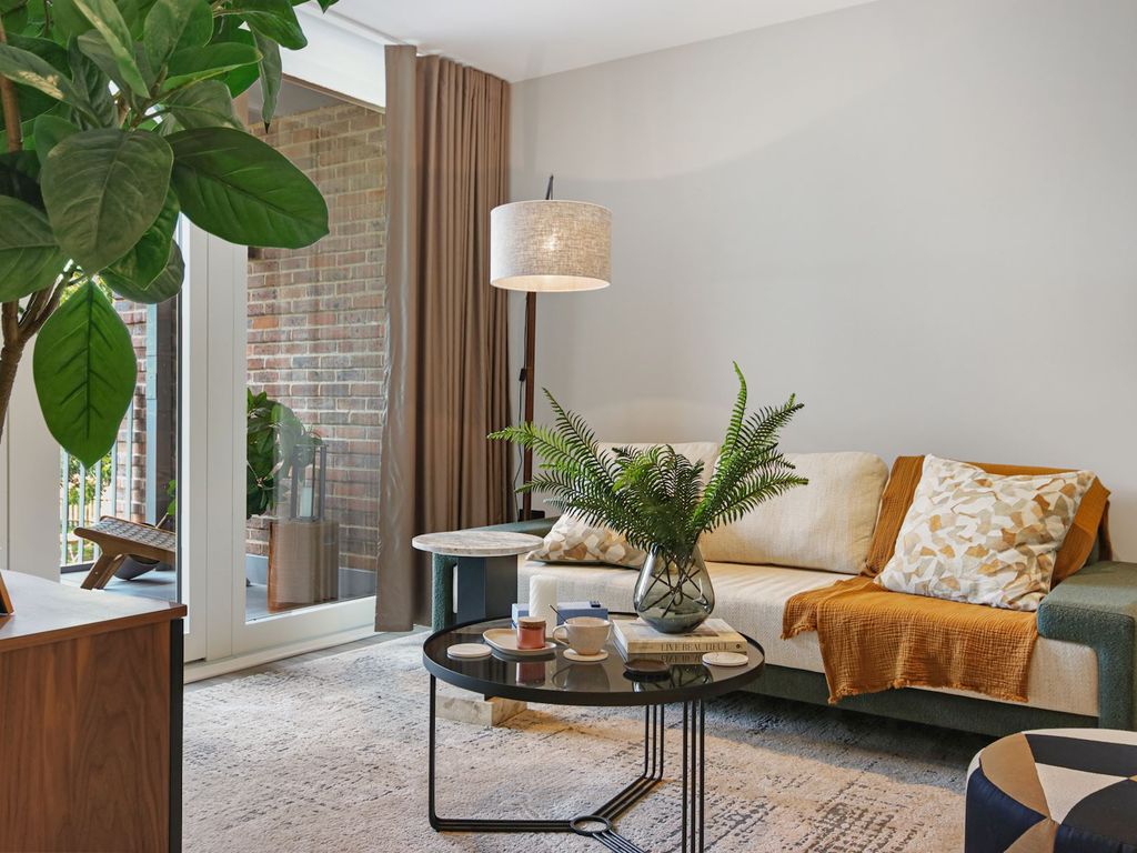 New home, 2 bed flat for sale in Park North, Seven Sisters, London N15