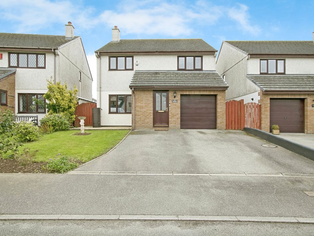 4 bed detached house for sale in Kingsley Meade, Trencreek, Newquay, Cornwall TR8, £415,000 Zoopla