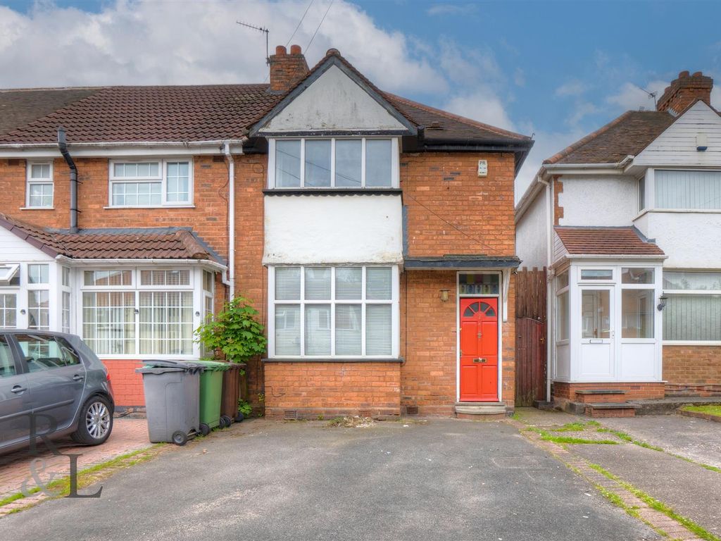 2 bed end terrace house for sale in Clayton Close, Wolverhampton WV2, £