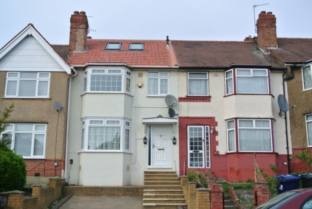 5 bed terraced house to rent in Northwood Gardens, Greenford UB6 Zoopla