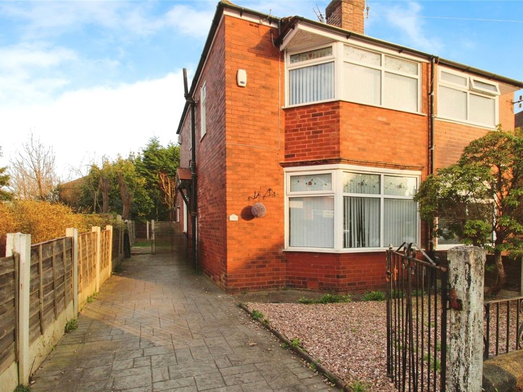 2 bed semidetached house for sale in Ashley Crescent, Swinton