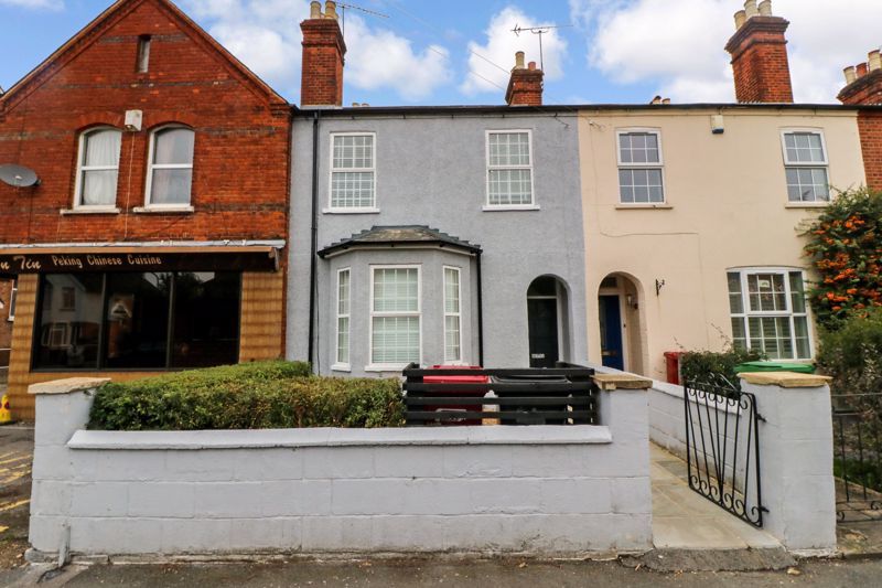 6 bed property for sale in Willoughby Road, Langley, Slough SL3 Zoopla