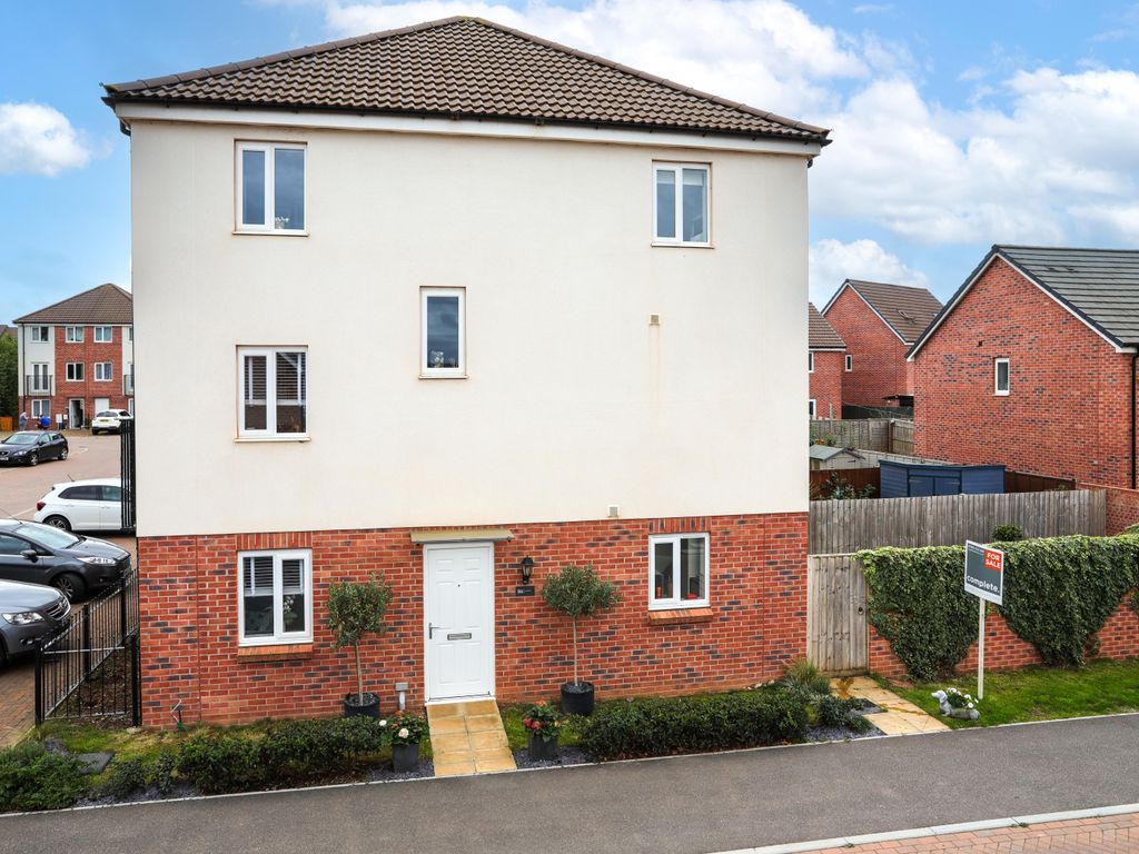 3 bed semidetached house for sale in Badger Way, Cranbrook, Exeter EX5 Zoopla