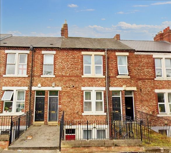 2 bed flat for sale in Rawling Road, Bensham, Gateshead NE8, £65,000