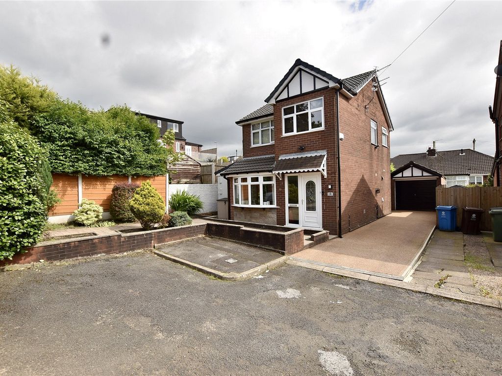 3 bed detached house for sale in Ashleigh Close, Royton, Oldham, Greater Manchester OL2, £
