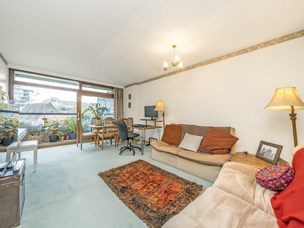 2 bed flat for sale in Barbican, London EC2Y, £950,000 Zoopla