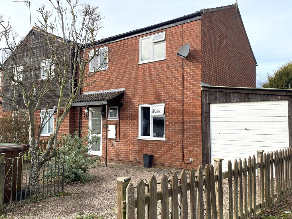 3 bed end terrace house for sale in Winslow Road, Bromyard HR7, £